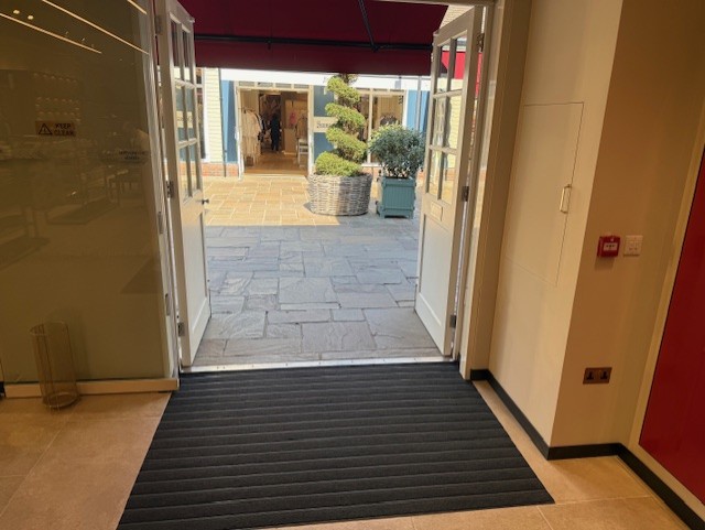 Discreet AM Loop System Installation at Bicester Village